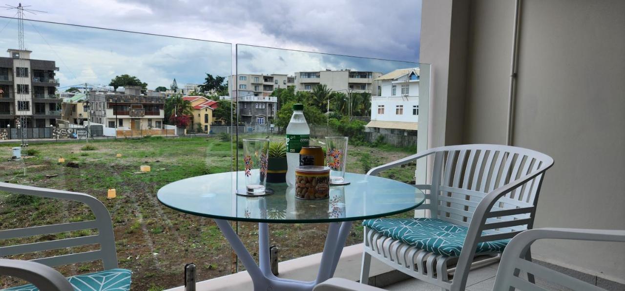 Sandstone Luxury 2 Bedroom Apartment With Lift And Common Pool Flic-en-Flacq Extérieur photo