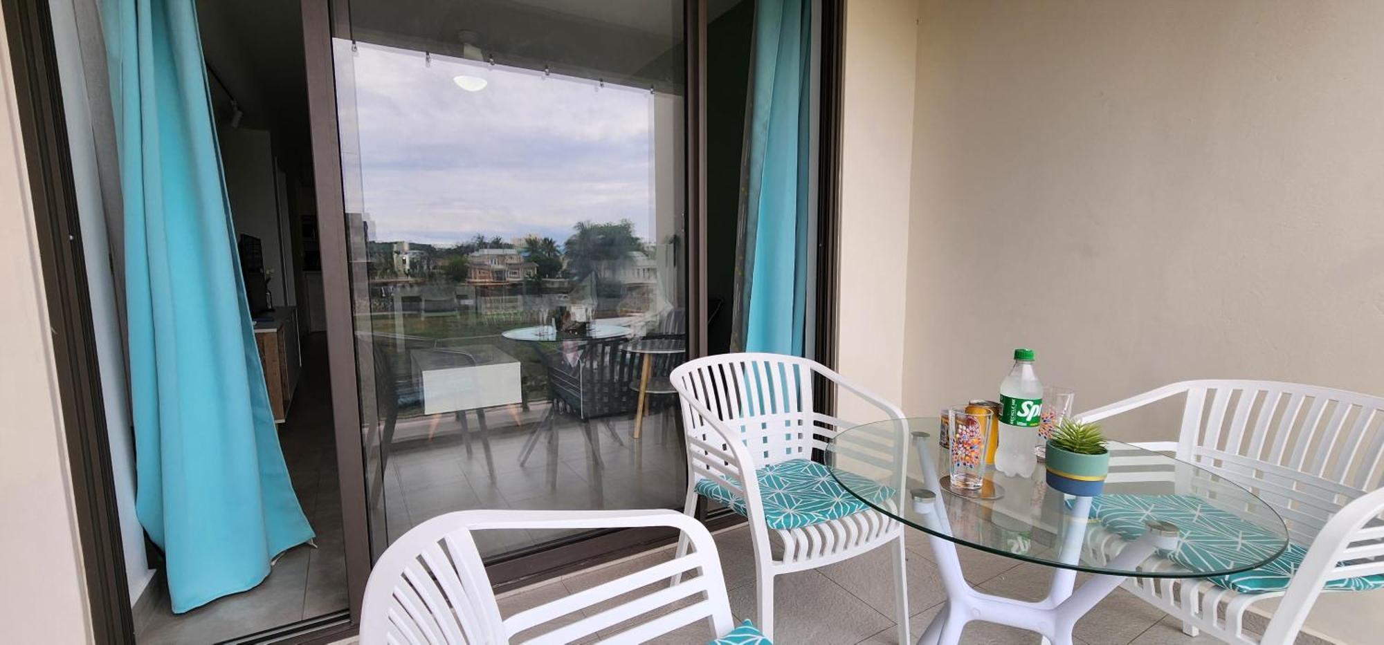 Sandstone Luxury 2 Bedroom Apartment With Lift And Common Pool Flic-en-Flacq Extérieur photo